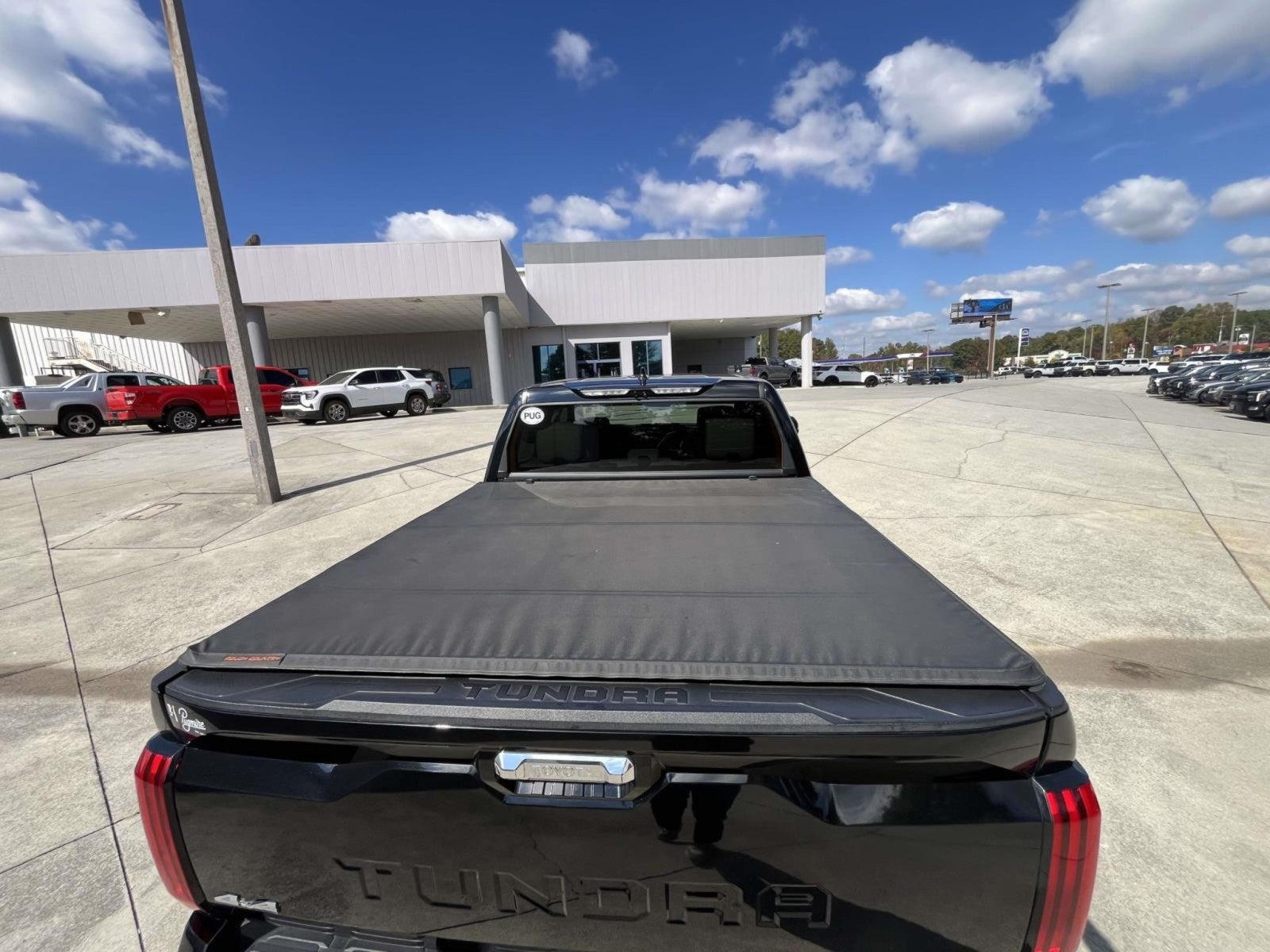 2023 Toyota Tundra LIMITED